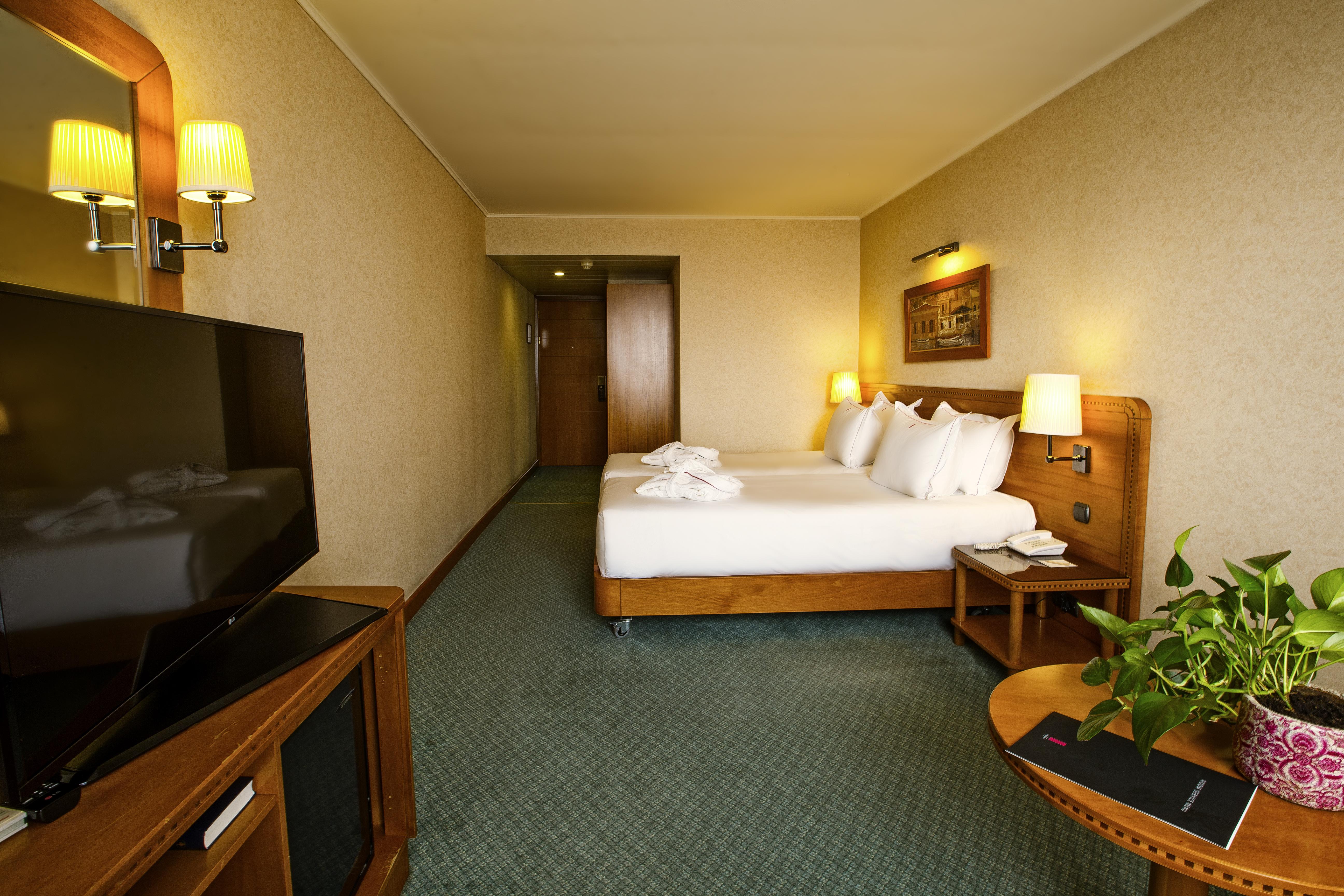 President Hotel Афіни Екстер'єр фото