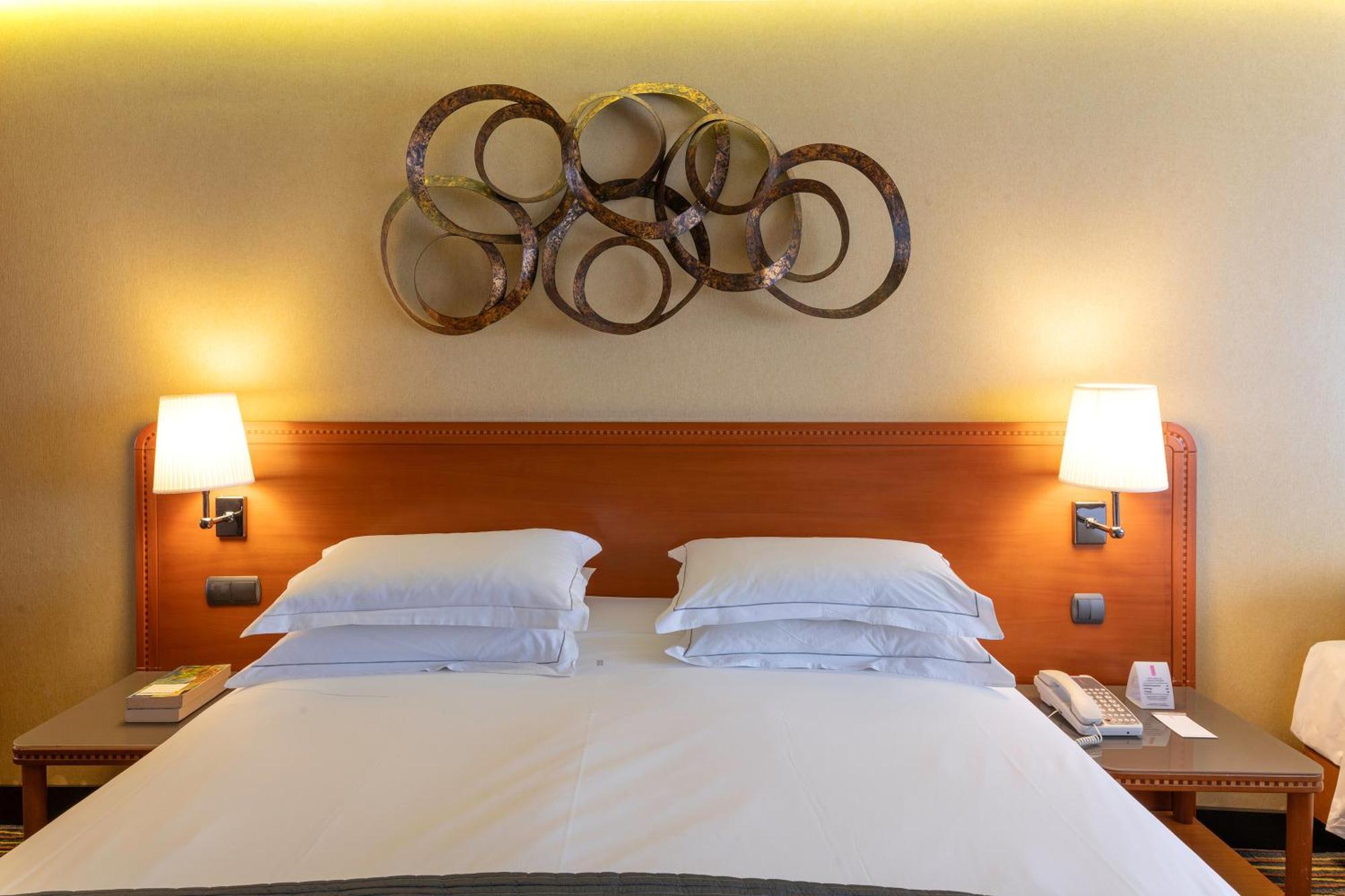 President Hotel Афіни Екстер'єр фото